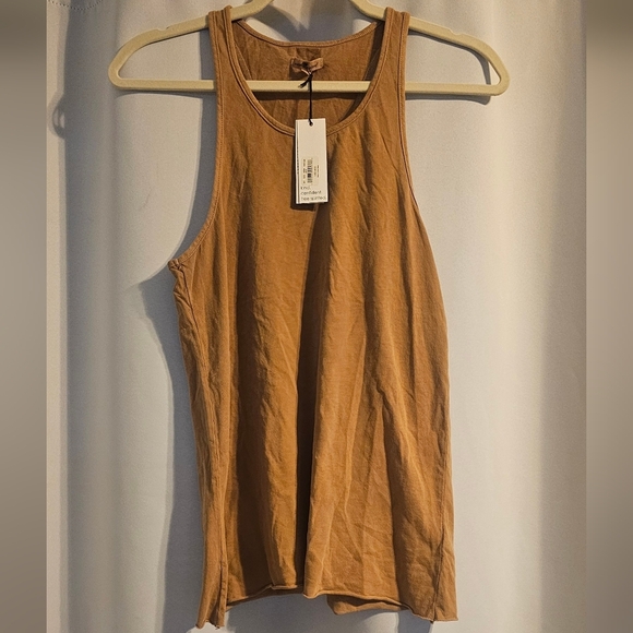 Elegant Tan Sleeveless Tank Top - Picture 1 of 1